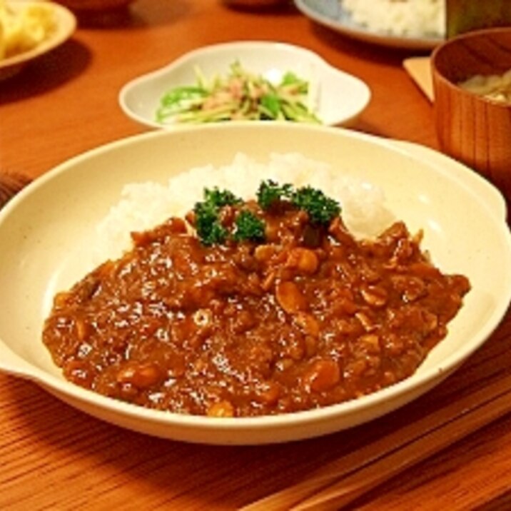 大豆と挽き肉のキーマカレー